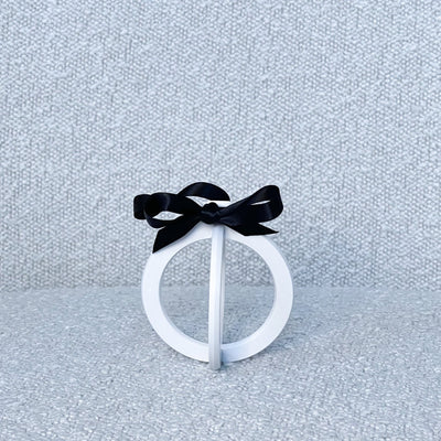 Christmas ornament circle white/black